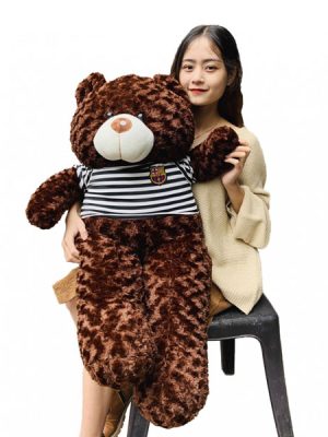 Gấu Teddy 1m4 là sản phẩm được nhiều bạn gái ưa thích